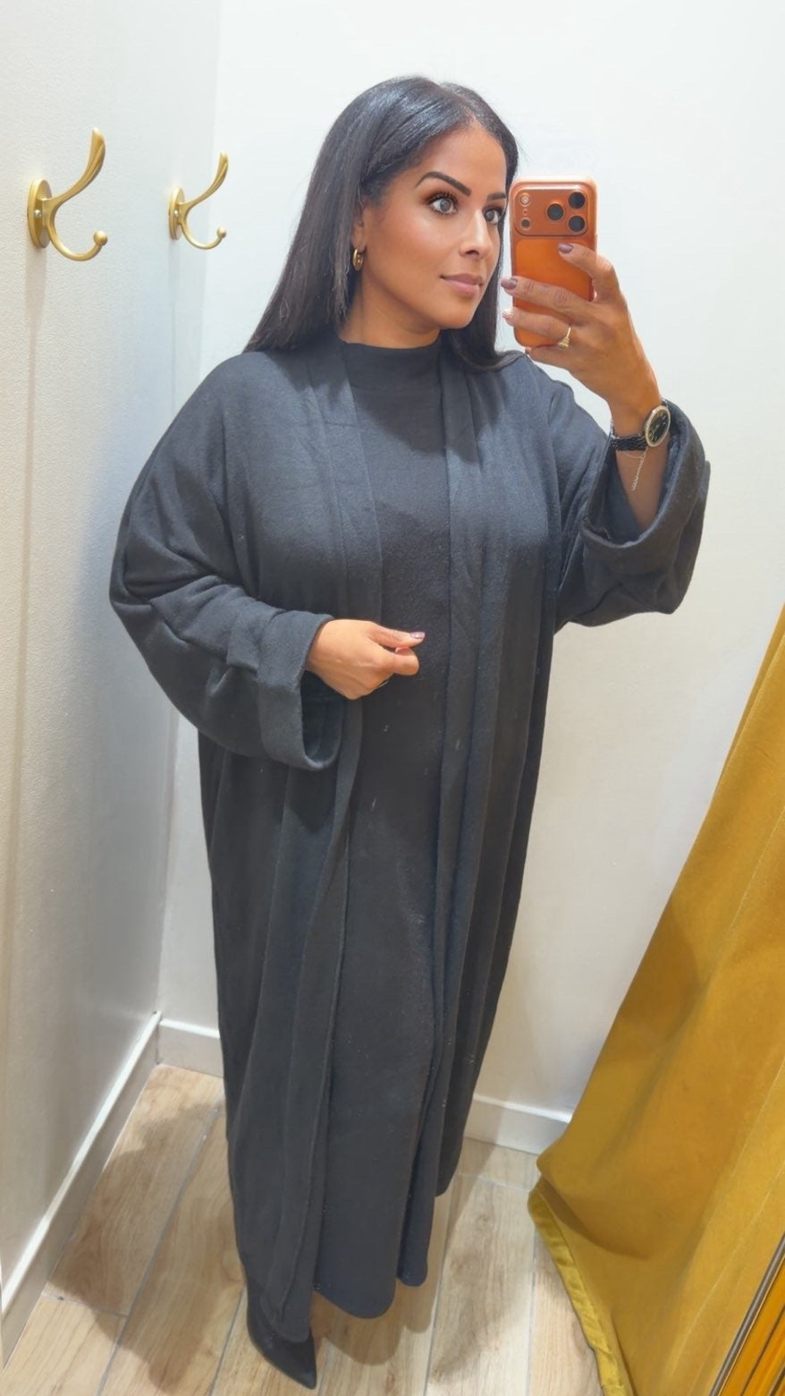 Robe NAYA