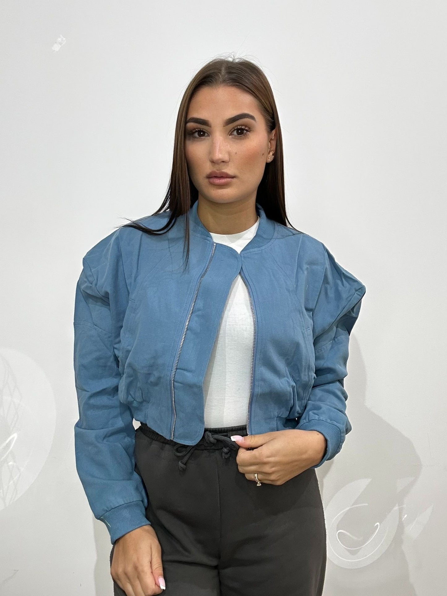 BOMBERS MAIKA