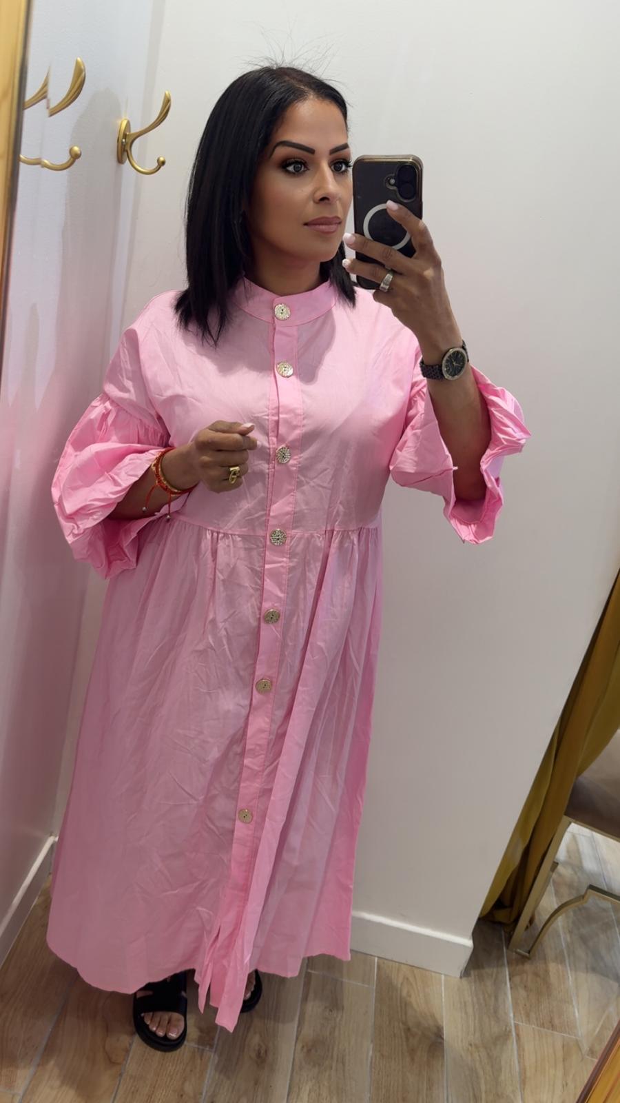 ROBE CASSANDRA