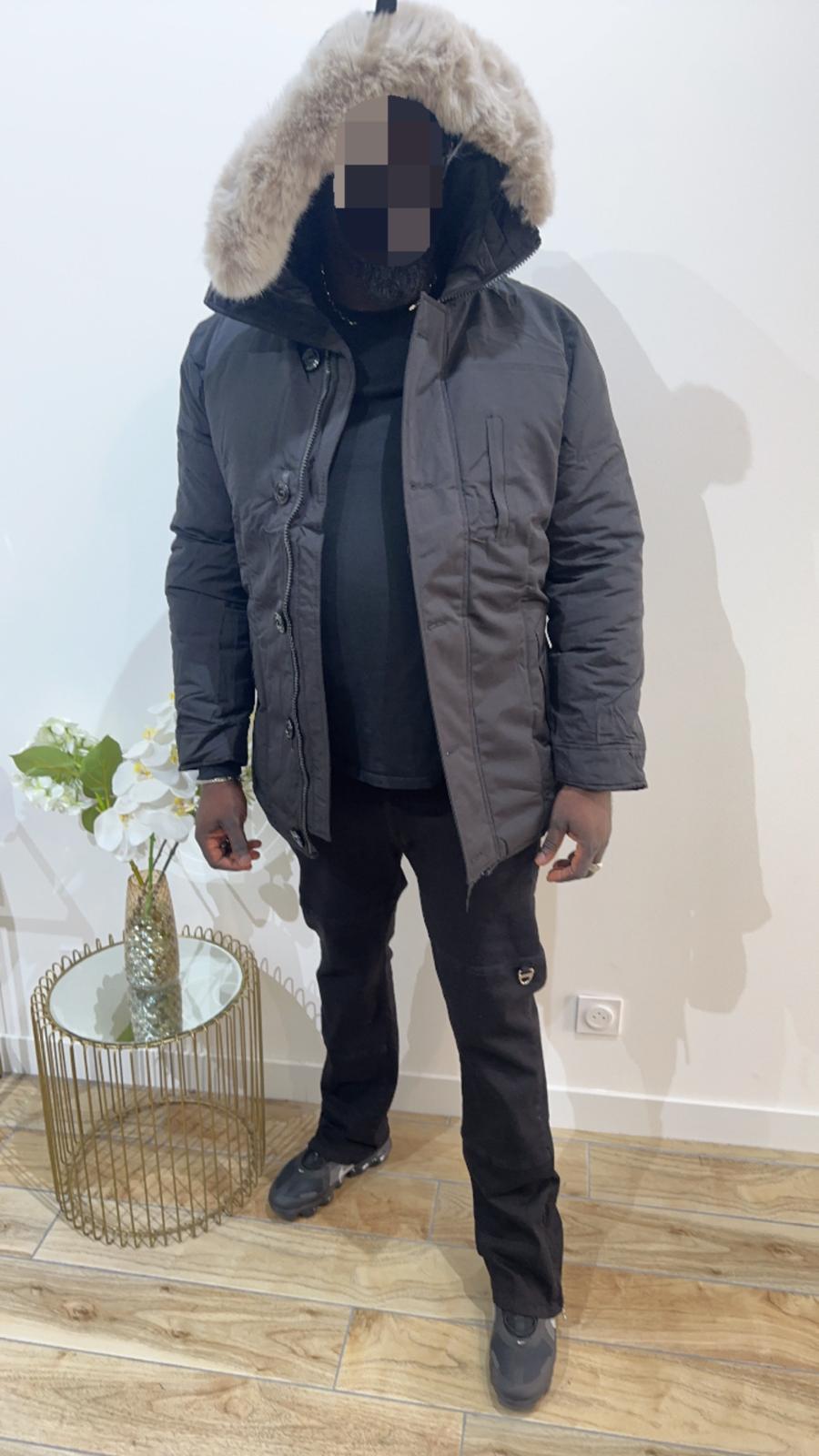 PARKA SADIO