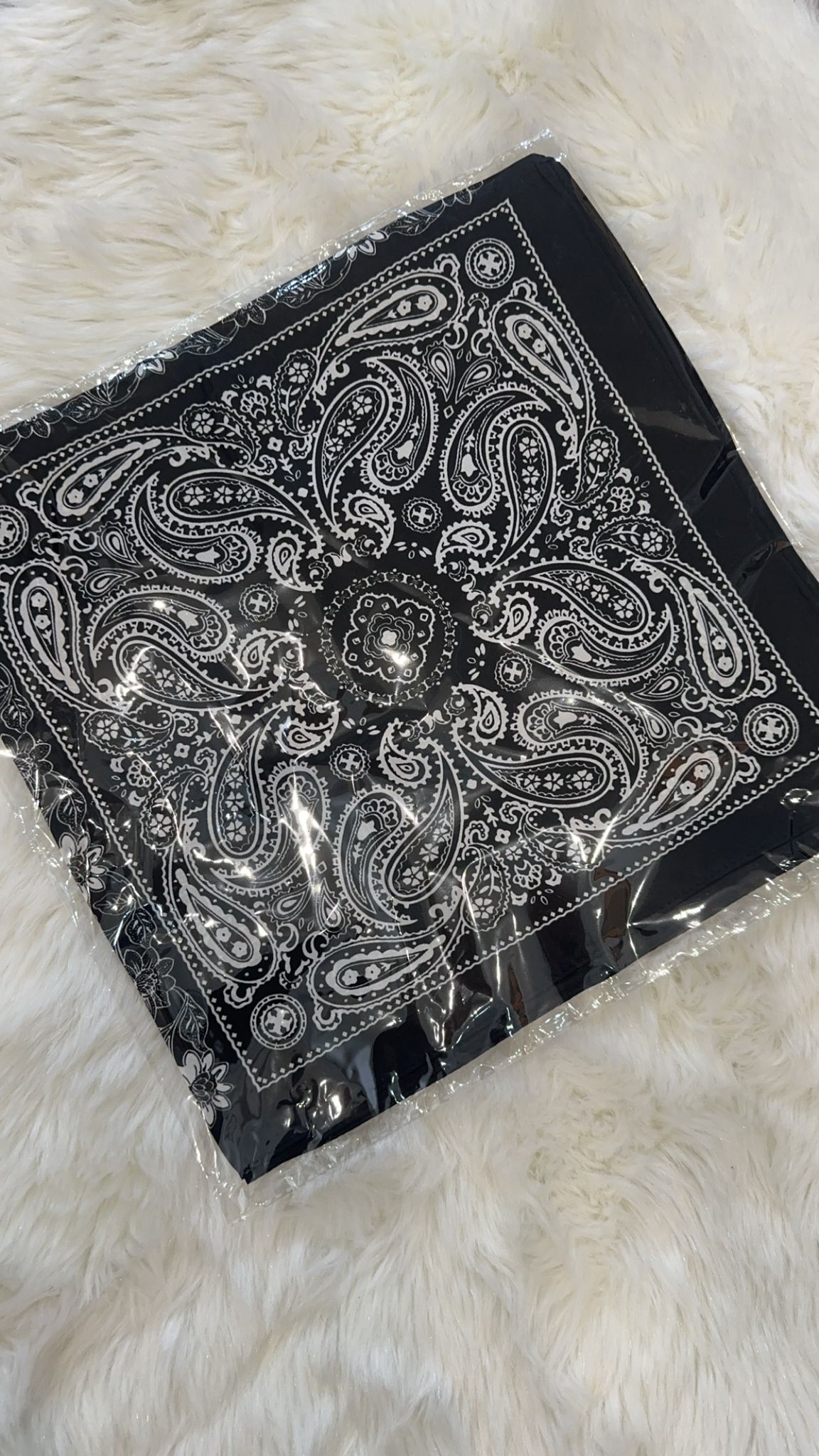 CARRE DE SOIE BANDANA