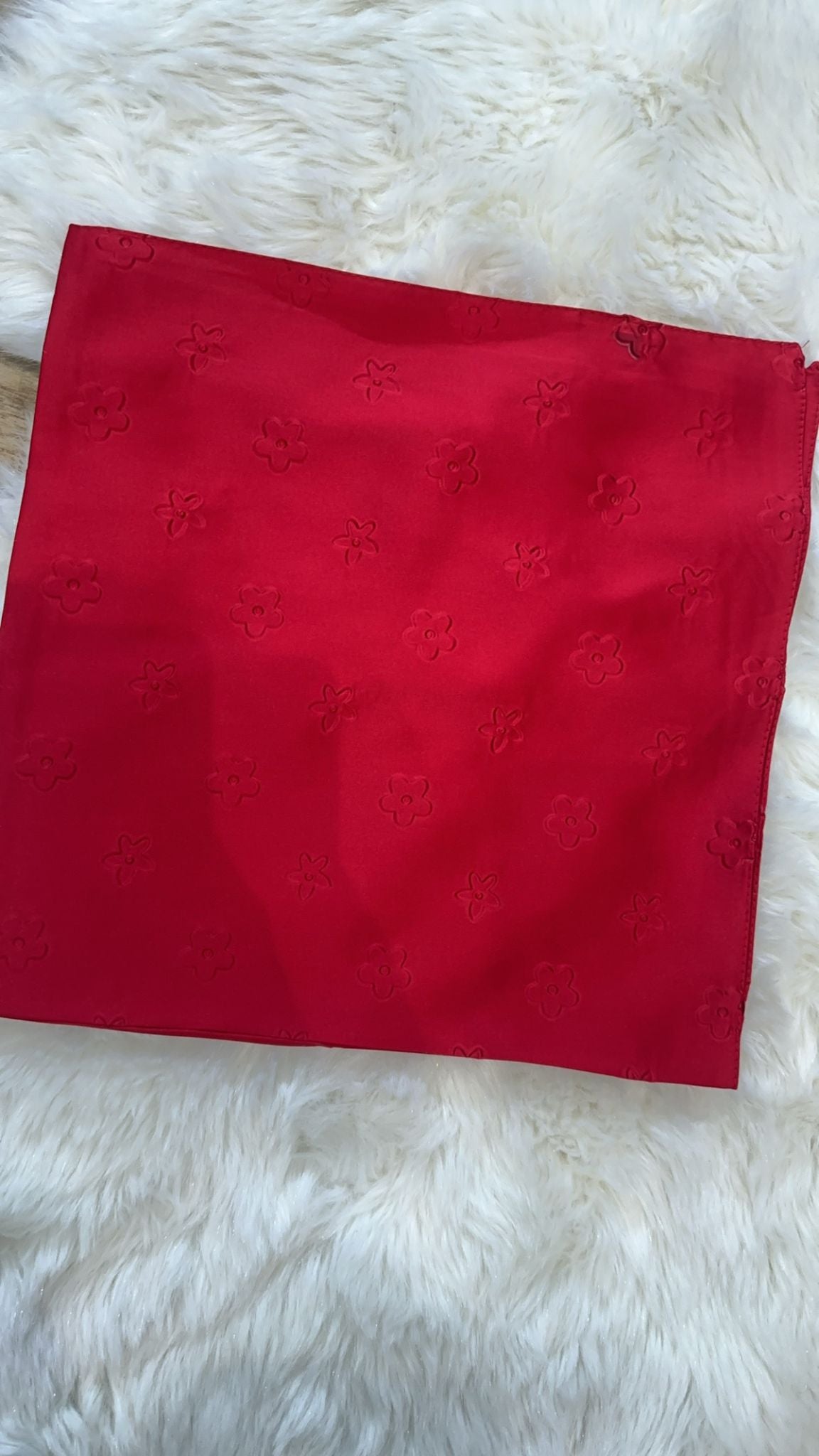 CARRE DE SOIE FLEUR