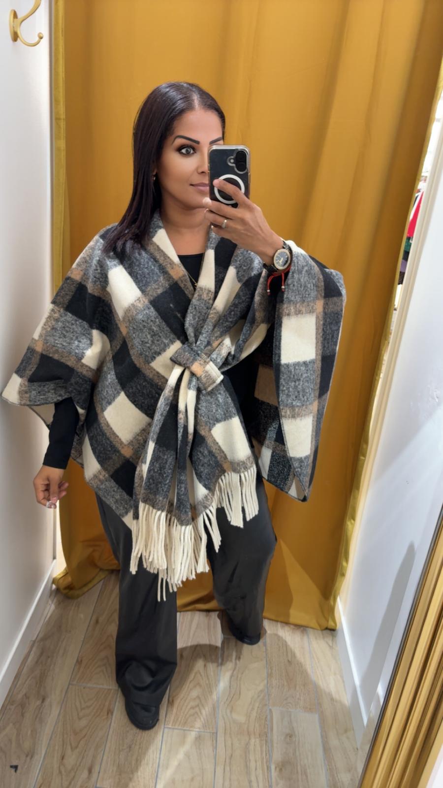 PONCHO LYANA