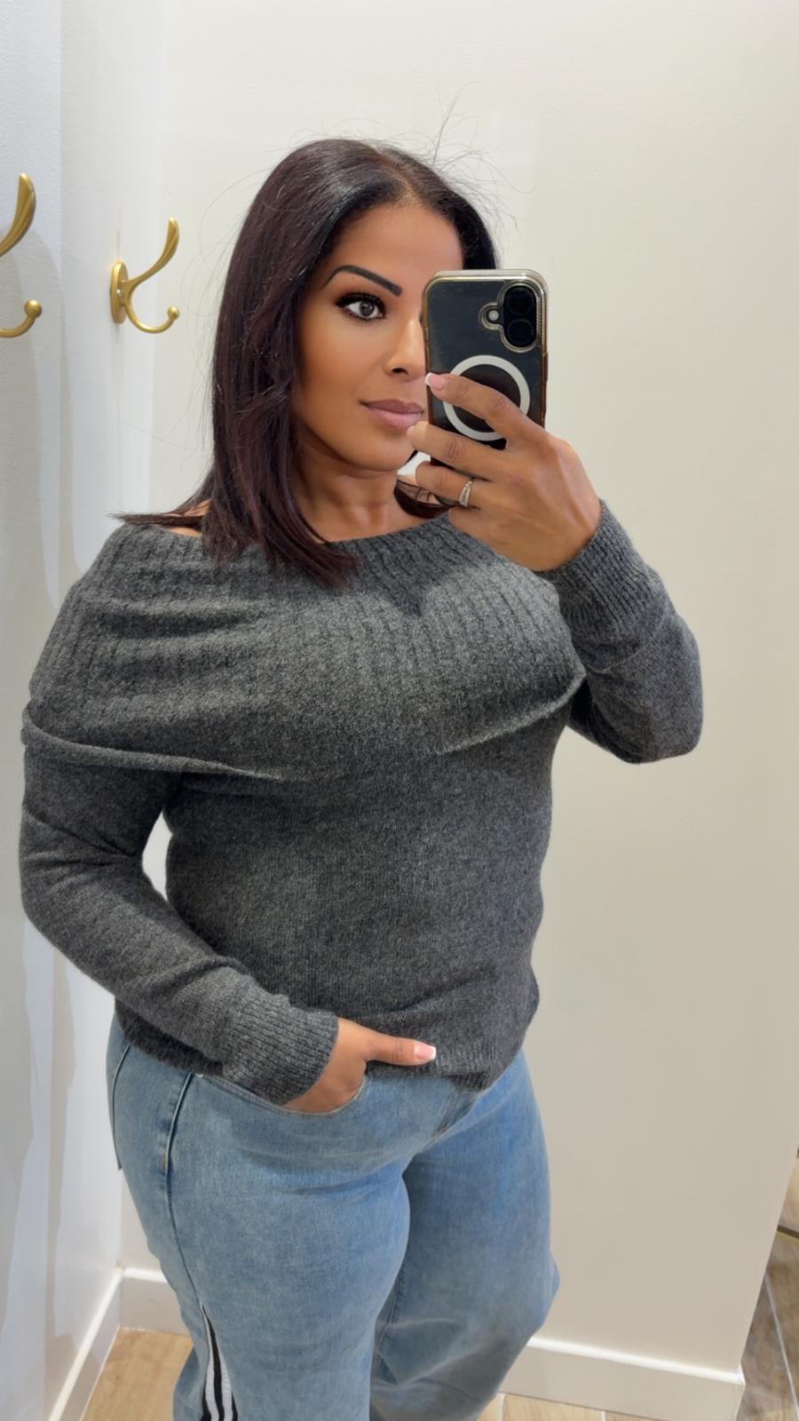 PULL JULIA (633)