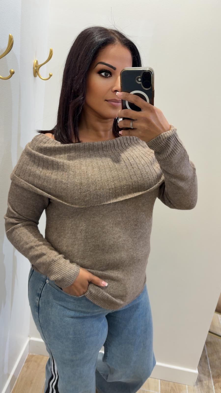PULL JULIA (633)