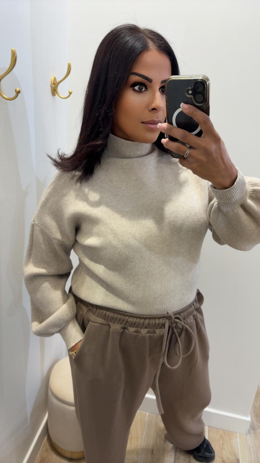 PULL ALBA