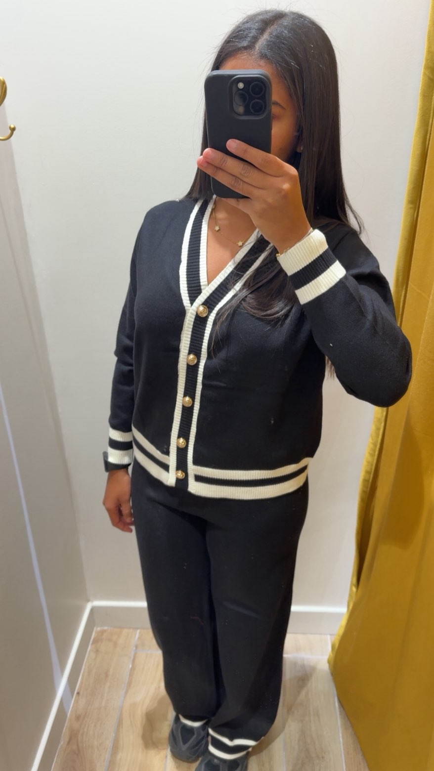 ENSEMBLE AMELIA