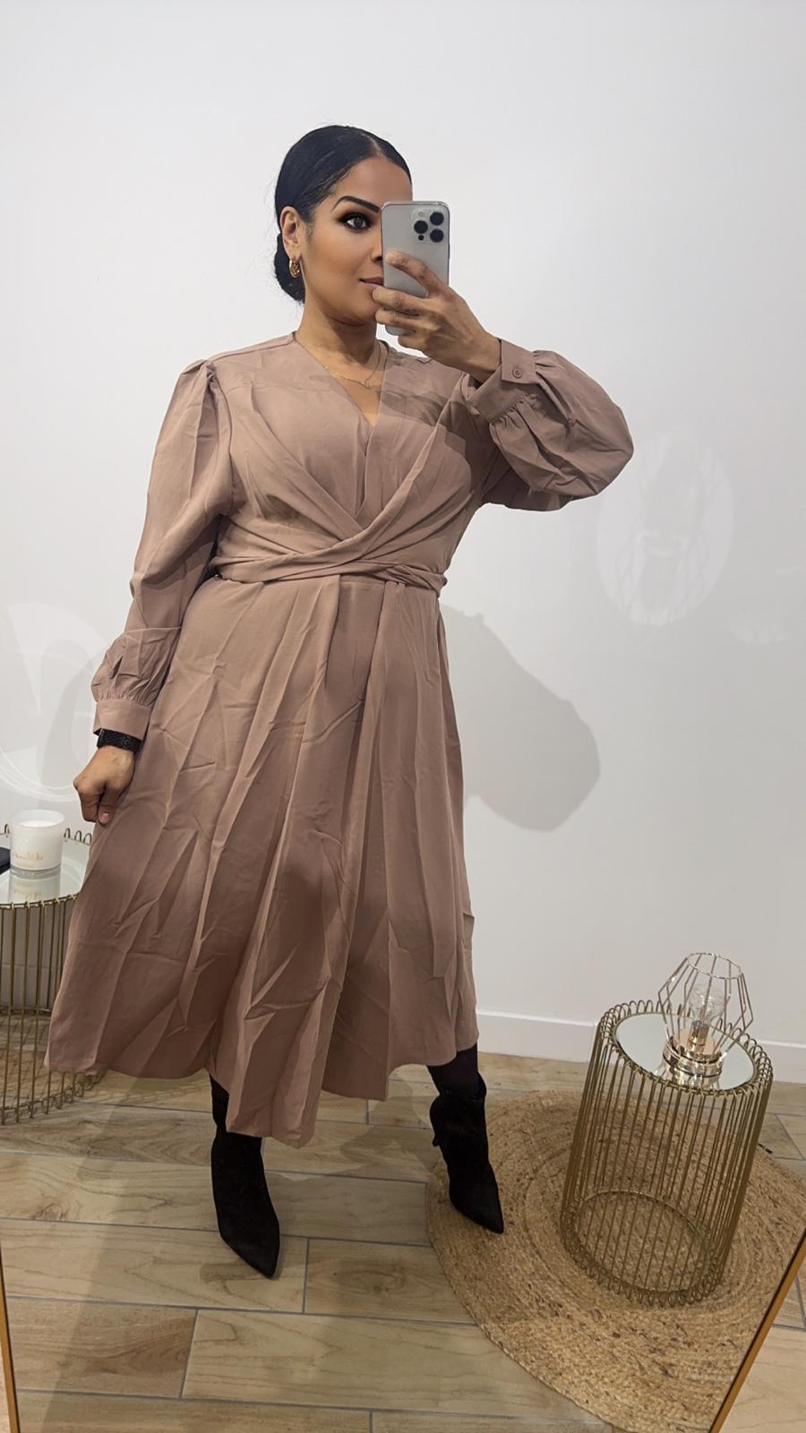 ROBE EVANA