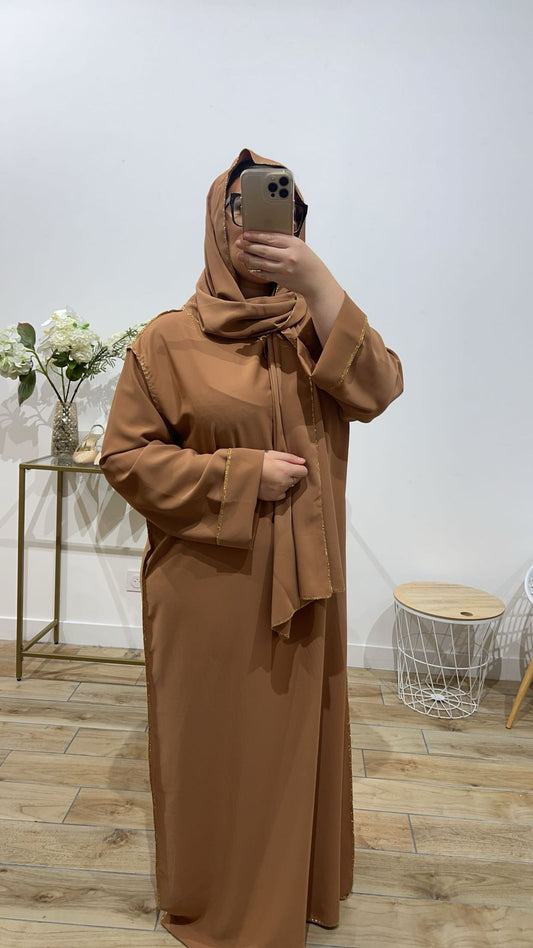 ABAYA ZOHRA