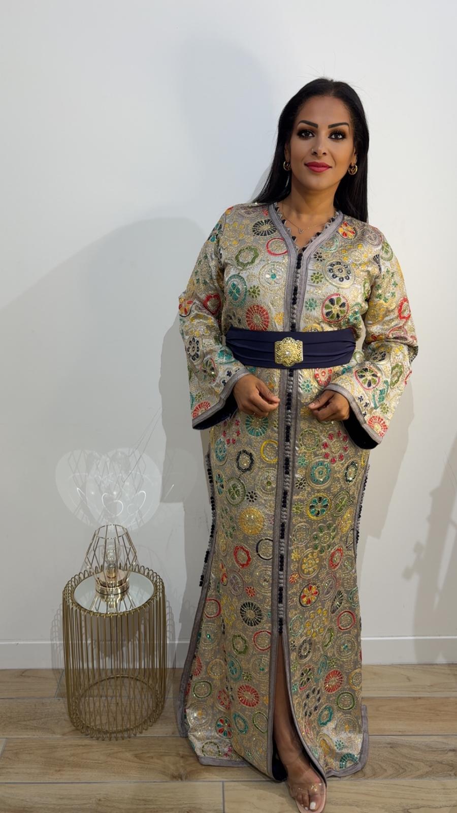 ROBE NIHADE