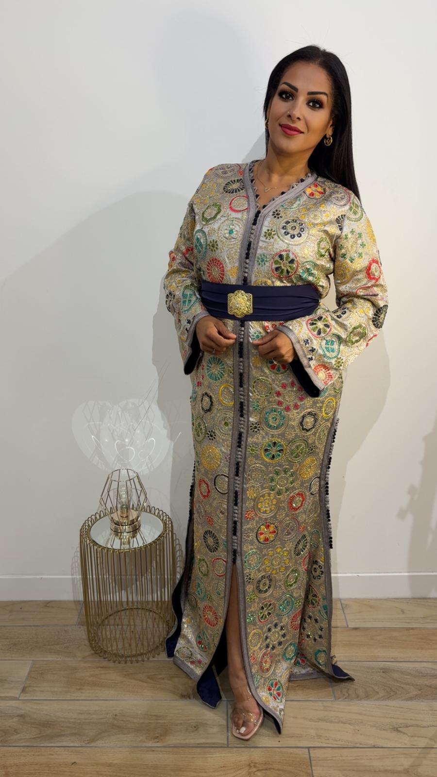ROBE NIHADE
