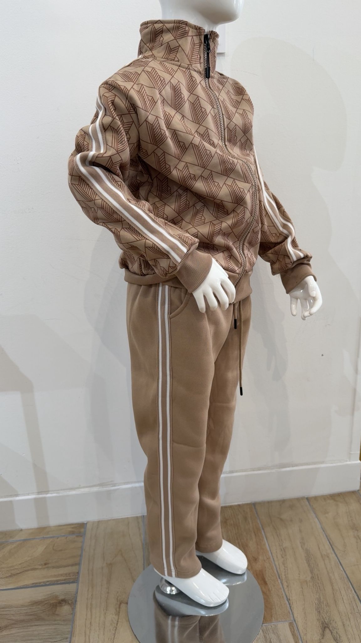 ENSEMBLE HUGO