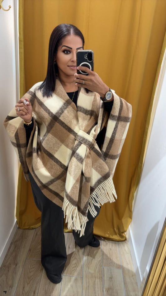 PONCHO LYANA