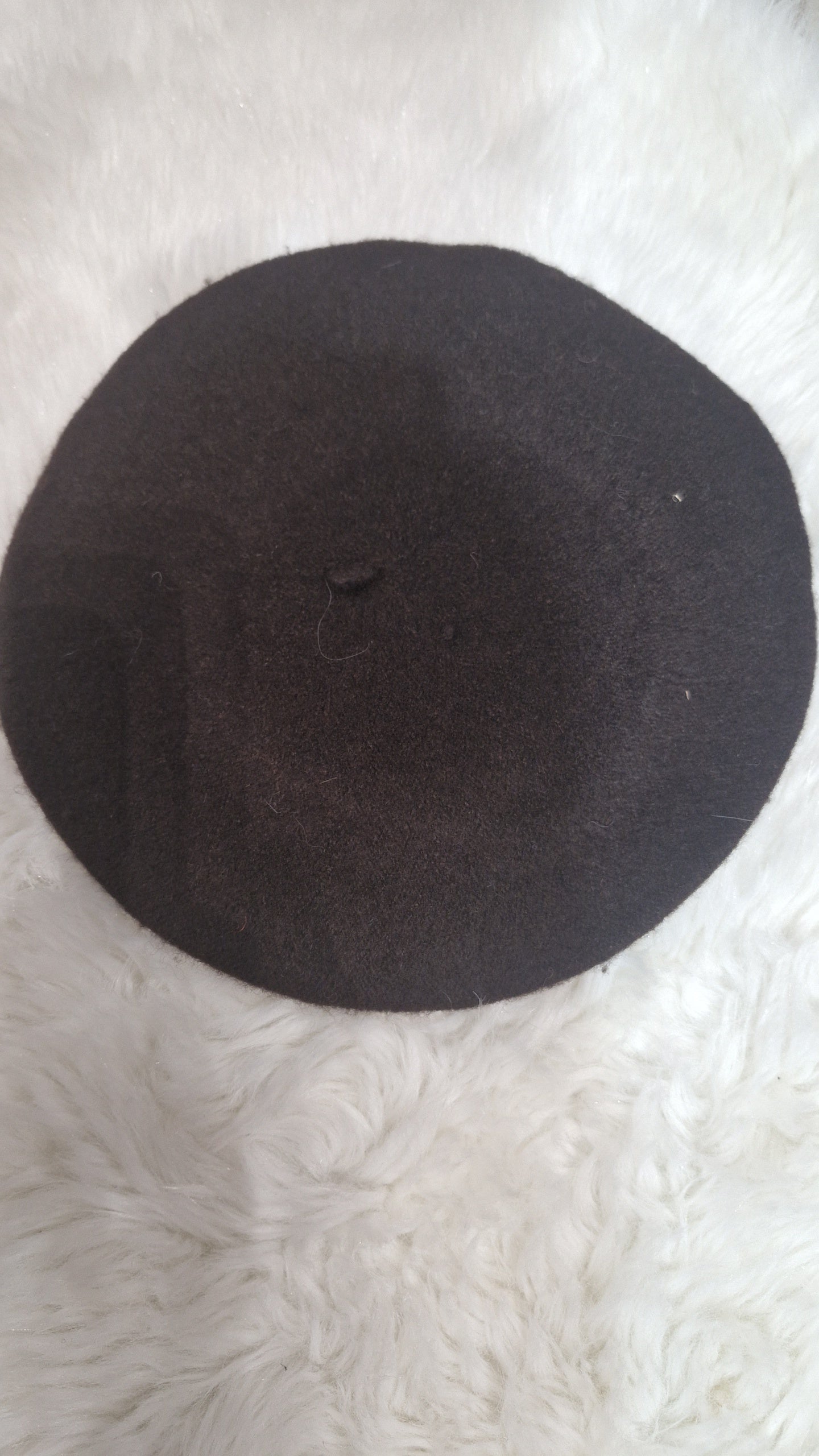 BERET LYA