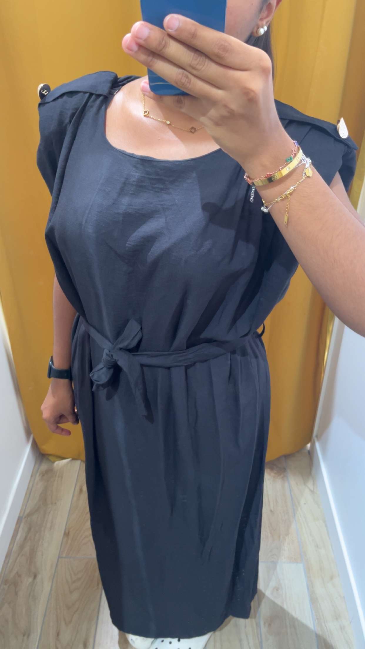 ROBE ALEXIA