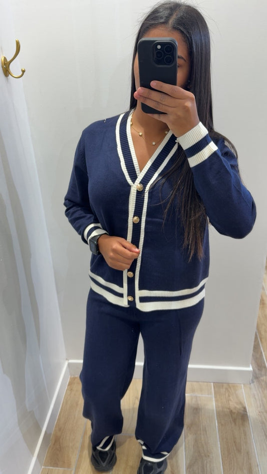 ENSEMBLE AMELIA